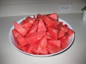 Read more about the article How To Cut A Watermelon …Yummy
