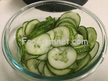 Read more about the article Goi Dua Leo – How to Make Cucumber Salad